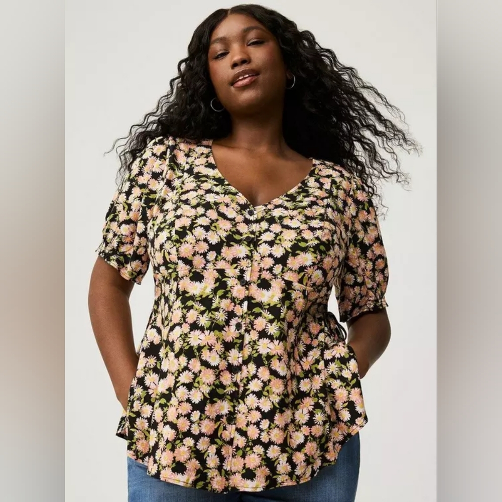 Torrid Floral Challis Side Tie Short Sleeve Top Plus Size 2 NWT